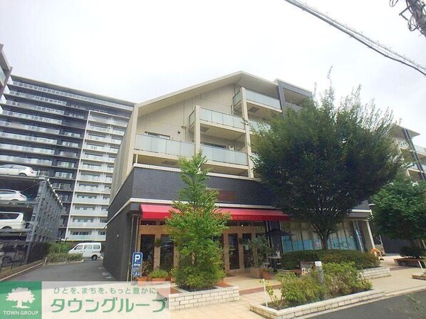 エルピスの物件外観写真